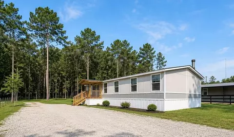 15750 W Relza Dr, Splendora, TX 77372