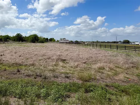 16900 Pleasant Rd, Needville, TX 77461