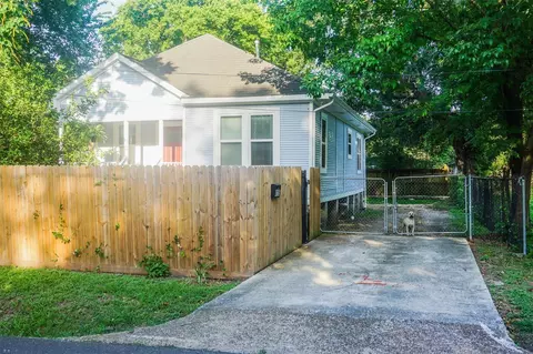 4115 Rogers St, Houston, TX 77022