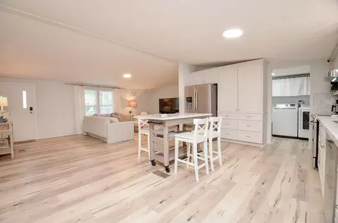 Kitchen - 14186 Shadow Bay Dr, Willis, TX 77318 photo 4 of 4