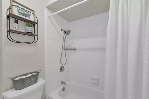 3900 Aspen #202A, Montgomery, TX 77356