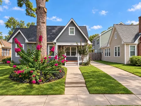 1429 Godwin St, Houston, TX 77023