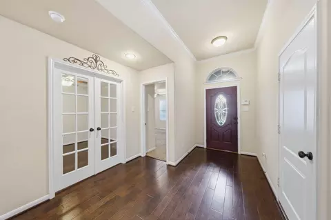 Entry Way - 7611 Willow School Dr, Spring, TX 77389 photo 1 of 3