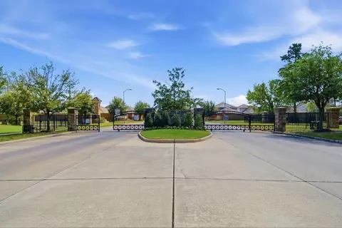 View/Area - 7611 Willow School Dr, Spring, TX 77389 photo 1 of 1