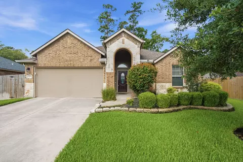 Exterior - 7611 Willow School Dr, Spring, TX 77389 photo 2 of 6