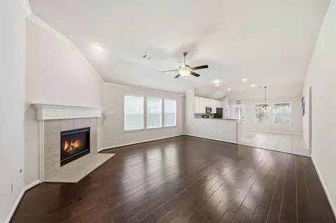 Living - 7611 Willow School Dr, Spring, TX 77389 photo 1 of 2