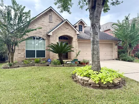 554 Ivy Cross Ln, Sugar Land, TX 77479