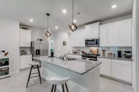 Kitchen - 17514 Rosette Grass Dr, Conroe, TX 77385 photo 1 of 6