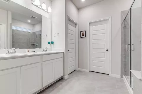 Entry Way - 17514 Rosette Grass Dr, Conroe, TX 77385 photo 1 of 1