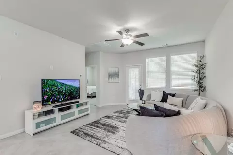 Living - 17514 Rosette Grass Dr, Conroe, TX 77385 photo 2 of 2