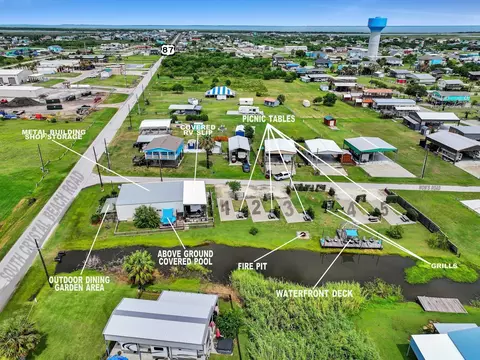 894 S 896 S Crystal Beach Rd, Crystal Beach, TX 77650