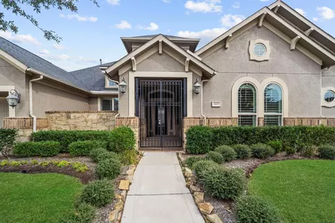 2102 Old Town Dr, Missouri City, TX 77459