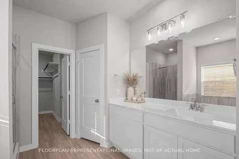 Entry Way - 609 Falling Cave Dr, Willis, TX 77378 photo 2 of 3