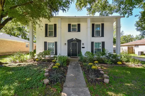 10910 Sagevale Ln, Houston, TX 77089