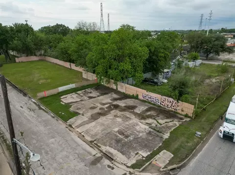 0 Tremper, Houston, TX 77020