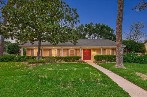 5638 Sanford Rd, Houston, TX 77096