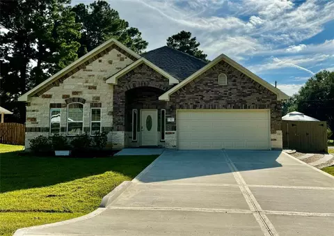51 Fairway, Trinity, TX 75862 photo 1