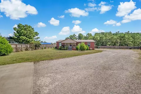Exterior - 16357 Summit Oaks, Conroe, TX 77303 photo 2 of 11