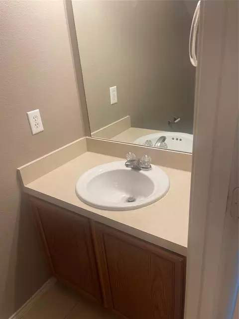 Bath - 2215 Walnut Fair Ln, Spring, TX 77373 photo 1 of 2