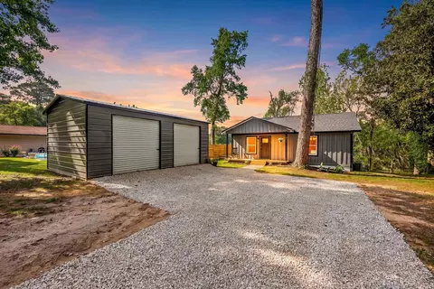 174 Hideaway Ln, Goodrich, TX 77335