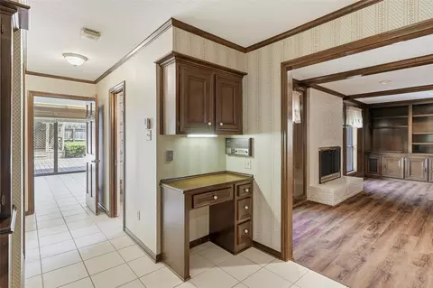 Entry Way - 9310 Windrush Dr, Spring, TX 77379 photo 4 of 4