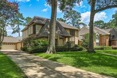 Exterior - 9310 Windrush Dr, Spring, TX 77379 photo 2 of 5