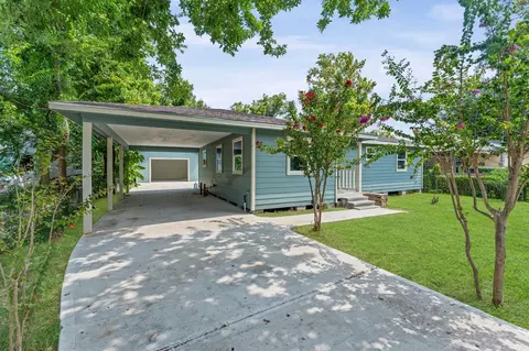 1805 Chamberlain St, Houston, TX 77093