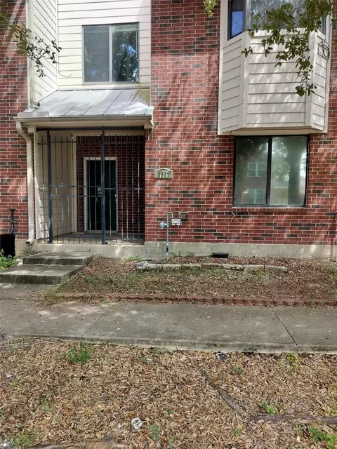 3507 Canfield St, Houston, TX 77004