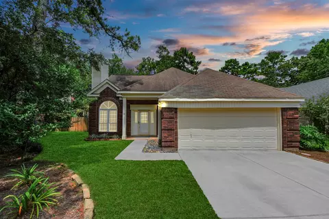 11 W Stony Bridge Ct, The Woodlands, TX 77381