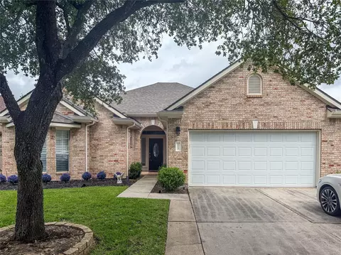 9219 Chia Valley Ct, Houston, TX 77089