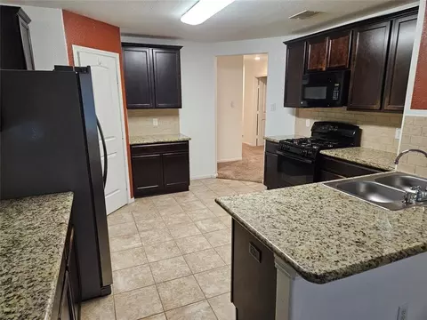 9231 Ranch Ridge Ln, Richmond, TX 77407