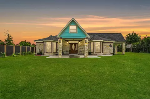 1664 Road 5601, Cleveland, TX 77327