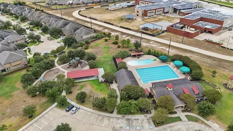 View/Area - 22803 Theodoli Dr, Katy, TX 77449 photo 6 of 7