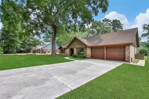 1626 Hamblen Rd, Kingwood, TX 77339