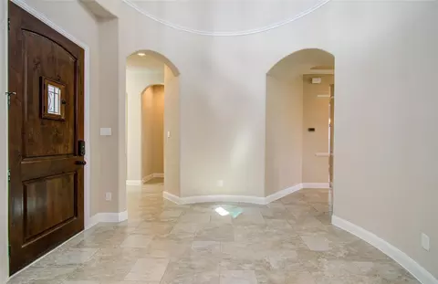 Entry Way - 3771 Pinebrook Hollow Ln, Spring, TX 77386 photo 5 of 7