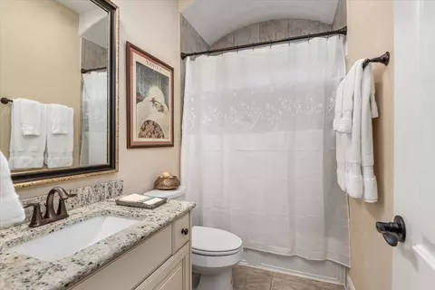 Bath - 3771 Pinebrook Hollow Ln, Spring, TX 77386 photo 5 of 6
