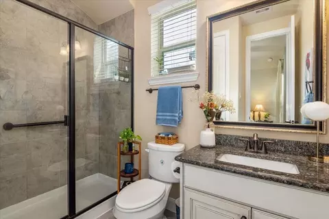 Bath - 3771 Pinebrook Hollow Ln, Spring, TX 77386 photo 4 of 6