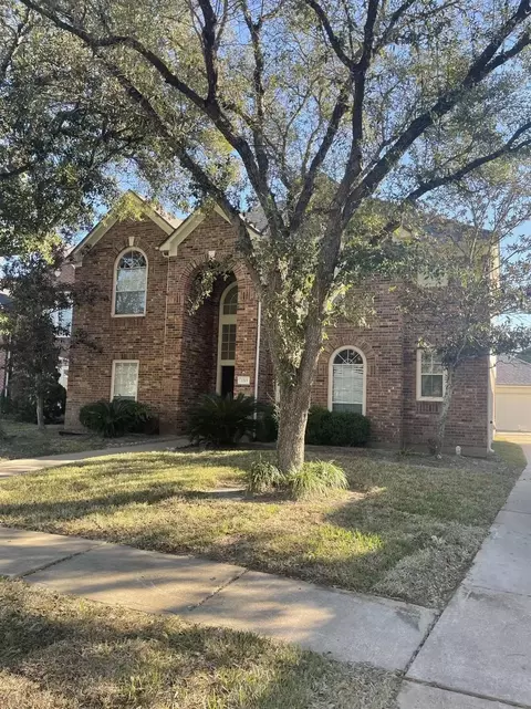 2215 Alberton Ln, Pearland, TX 77584