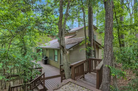 701 Lakeview Estates Dr, Coldspring, TX 77331