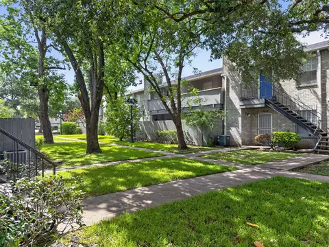 9700 Leawood #1315, Houston, TX 77099