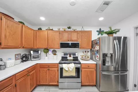 Kitchen - 4246 Tiny Hur Dr, Pasadena, TX 77503 photo 1 of 4