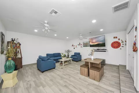 Living - 4246 Tiny Hur Dr, Pasadena, TX 77503 photo 6 of 6