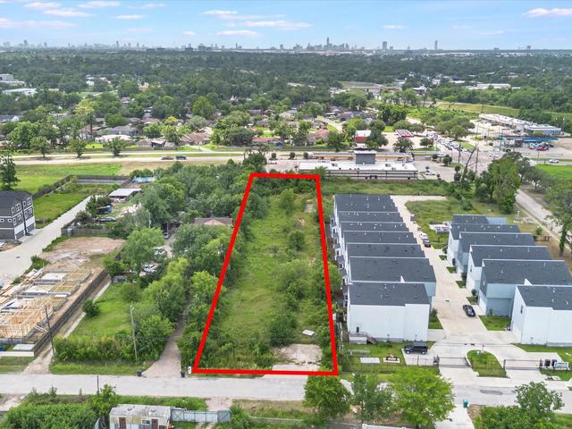 0 Paul Quinn St, Houston, TX 77091