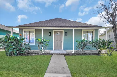 106 Hanover St, Houston, TX 77012