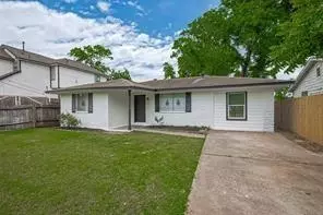 1029 Dolly Wright St, Houston, TX 77088