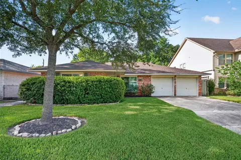 5409 De Milo Dr, Houston, TX 77092