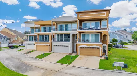11446 Ketch Ct, Willis, TX 77318