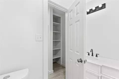 Bath - 301 Pineland Dr, Trinity, TX 75862 photo 4 of 4