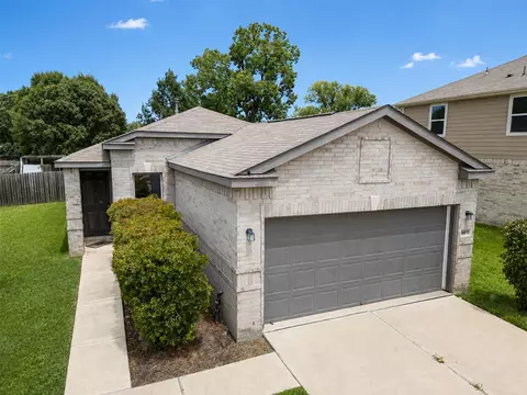 6011 Whitewing Rd, Rosenberg, TX 77469