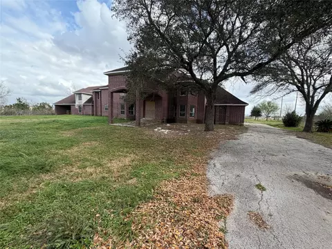 5011 Mourning Dove Dr, Richmond, TX 77469